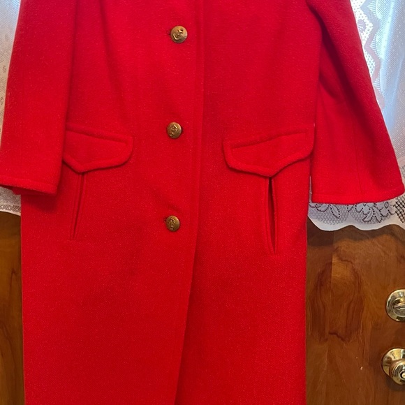 Dumas vintage coat; beautiful red like new! Petite style - Picture 6 of 15